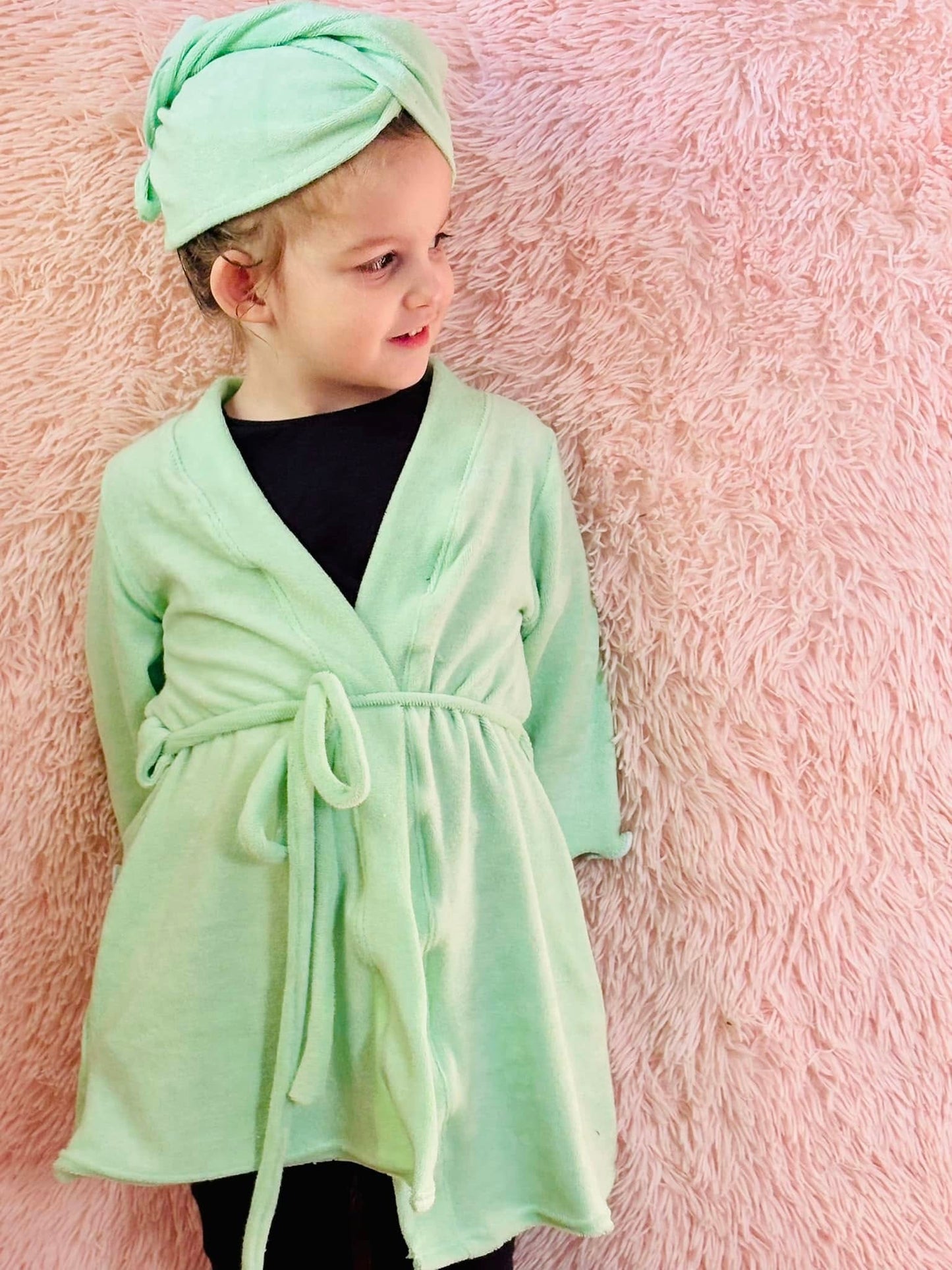Youth Blare Robe PDF