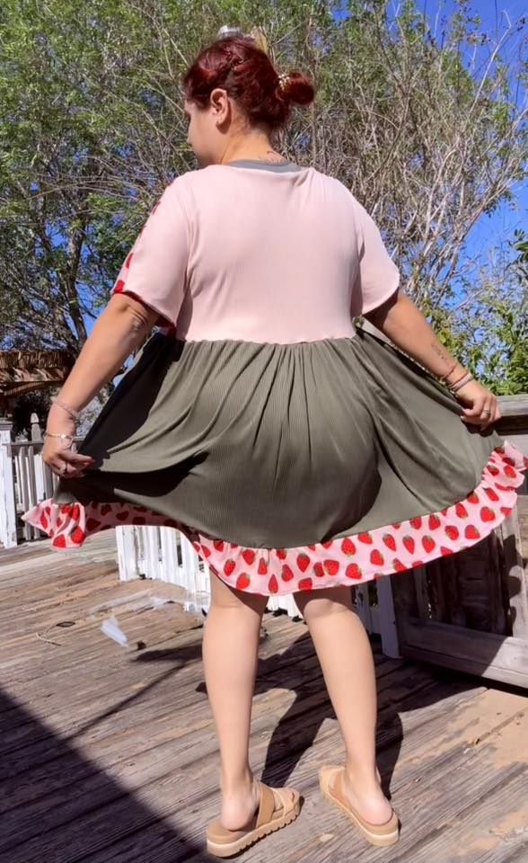 Mommy Lacey Dress PDF